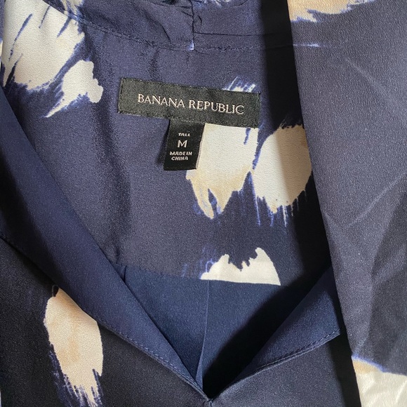 Banana Republic shift dress - Picture 2 of 3